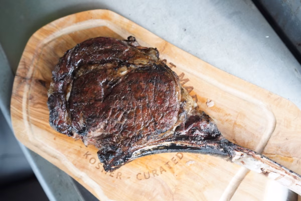 Cowboy Ribeye | Kosher | 100% Fullblood American Wagyu Beef - Image 3